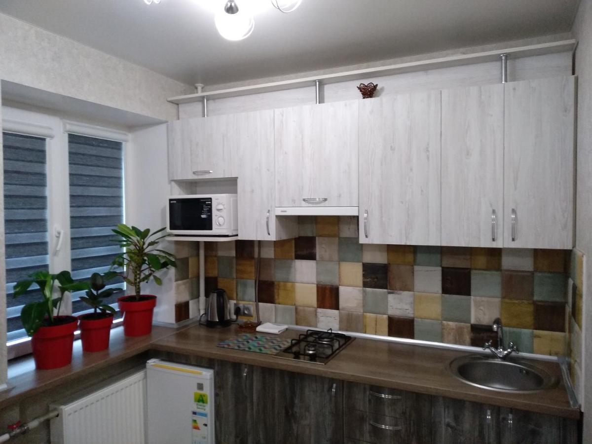 Luxuri Apartments 切尔尼戈夫 外观 照片